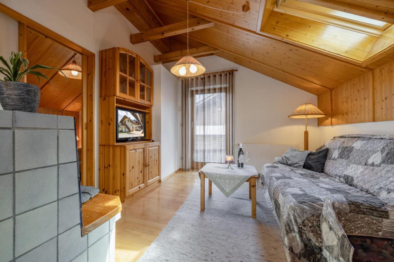 Ferienhaus Schmied Egg bei Hermagor Buitenkant foto